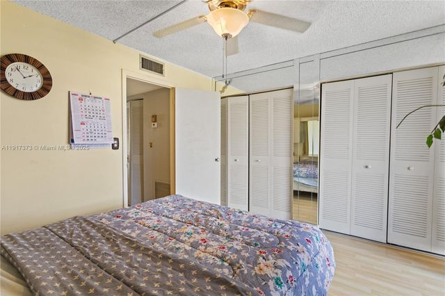 9121 Sunrise Lakes Boulevard 104, Sunrise, FL 33322
