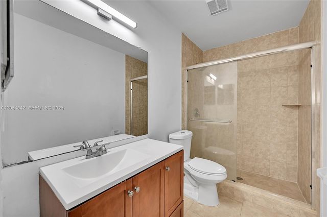 3453 NW 44th St 107, Oakland Park, FL 33309