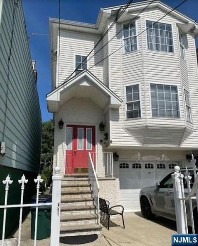 610 9th Street, Newark, NJ 07107