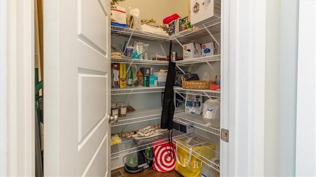 2141 Shale Lane NW, Atlanta, GA 30318
