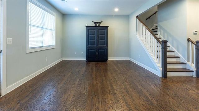 2141 Shale Lane NW, Atlanta, GA 30318