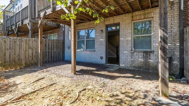 2141 Shale Lane NW, Atlanta, GA 30318
