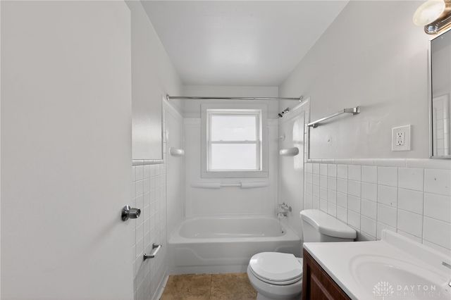 5023 Hulman Drive, Trotwood, OH 45406