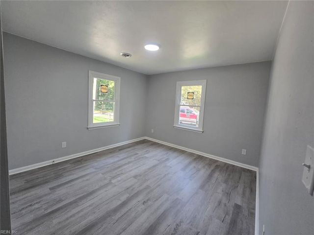 904 McKinley AVE, Chesapeake, VA 23324