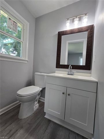 904 McKinley AVE, Chesapeake, VA 23324