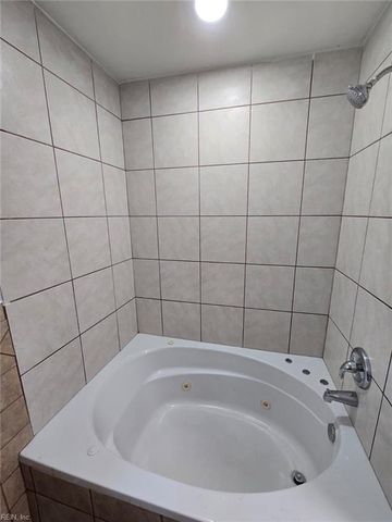 904 McKinley AVE, Chesapeake, VA 23324