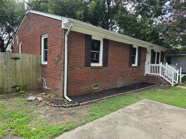 904 McKinley AVE, Chesapeake, VA 23324