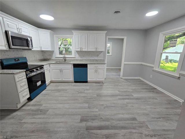 904 McKinley AVE, Chesapeake, VA 23324