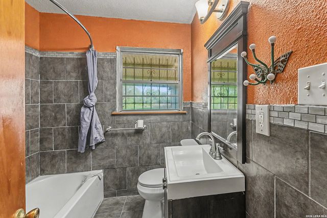 619 Koehler Ct, San Antonio, TX 78223