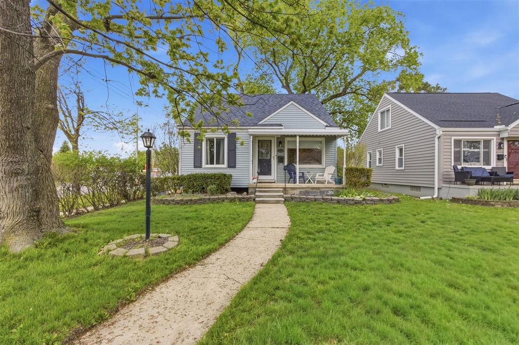 3224 N Wilson Avenue, Royal Oak, MI 48073