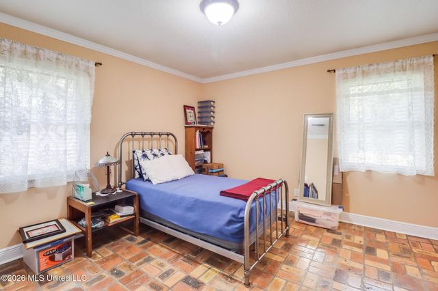 2185 Floyd Drive, Biloxi, MS 39531