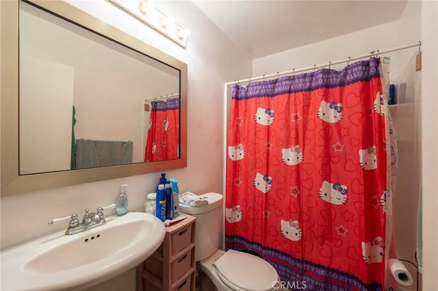 16710 Orange Ave. A1, Paramount, CA 90723