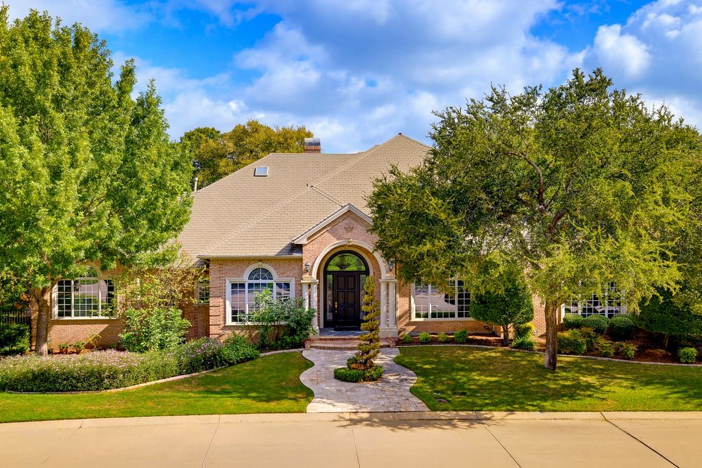 7012 Saucon Valley Drive, Fort Worth, TX 76132 — photo 2