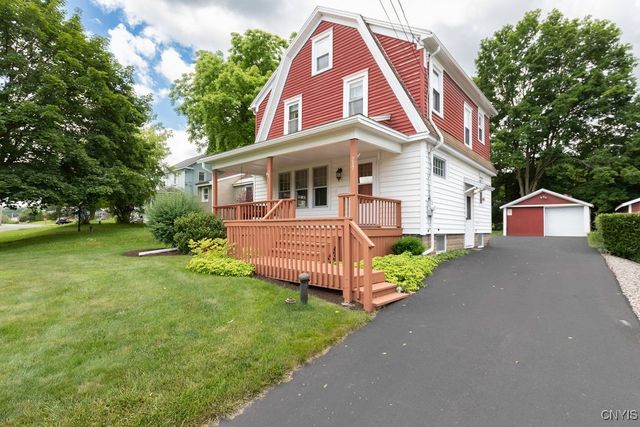 217 Mackay Avenue, Camillus, NY 13219