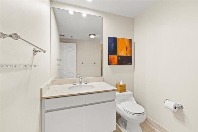 808 BRICKELL KEY DR 1205, Miami, FL 33131