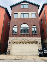 1918 S LOUIE Parkway, Chicago, IL 60616