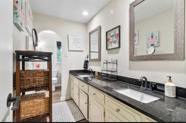 4013 EAST LAKE DRIVE, Tuscaloosa, AL 35405