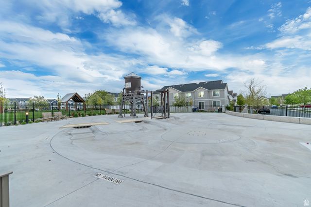 492 FOX CHASE LN, Saratoga Springs, UT 84045