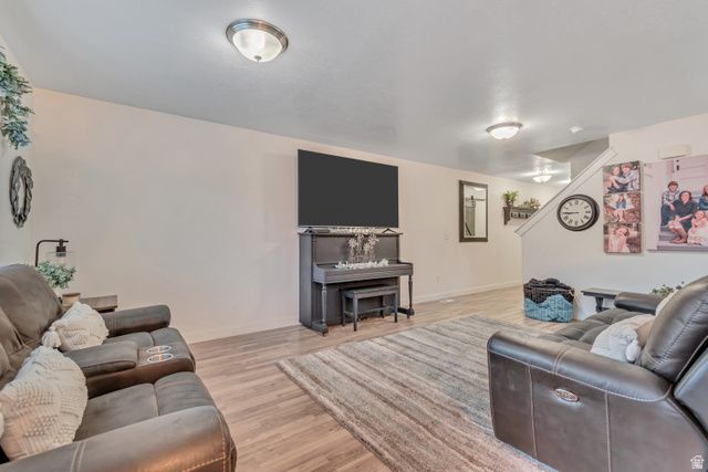 492 FOX CHASE LN, Saratoga Springs, UT 84045