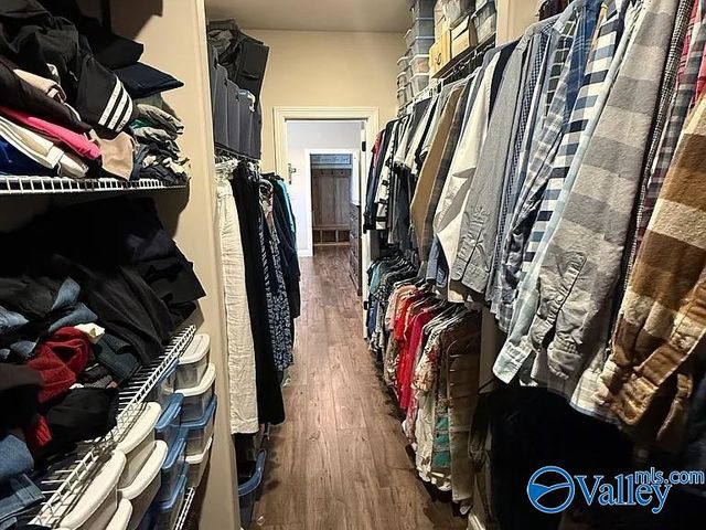 26316 Woodfield Drive, Athens, AL 35613