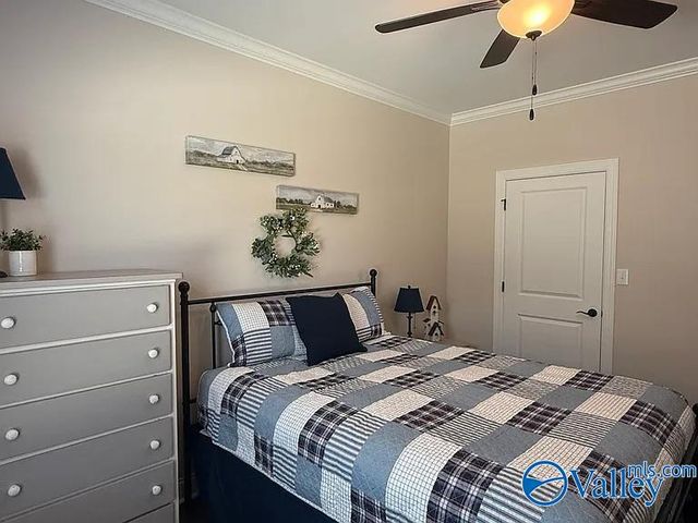 26316 Woodfield Drive, Athens, AL 35613