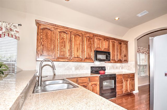 10232 Benwick Drive, Mckinney, TX 75072