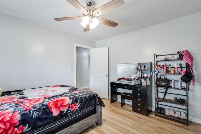 3009 S Bennett Ave, Wichita, KS 67217