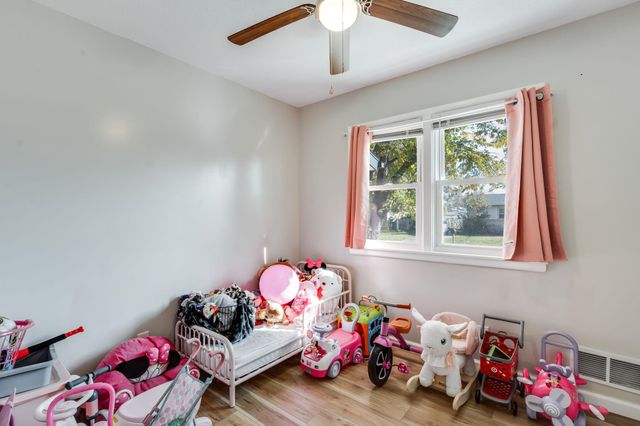 3009 S Bennett Ave, Wichita, KS 67217