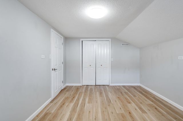 3009 S Bennett Ave, Wichita, KS 67217