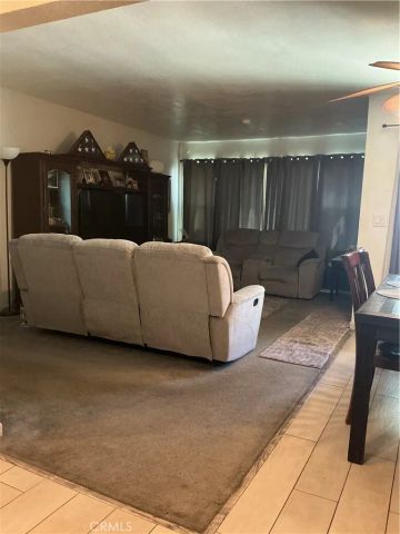 17814 Terry Street, Fontana, CA 92336