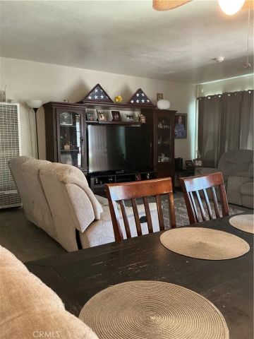 17814 Terry Street, Fontana, CA 92336