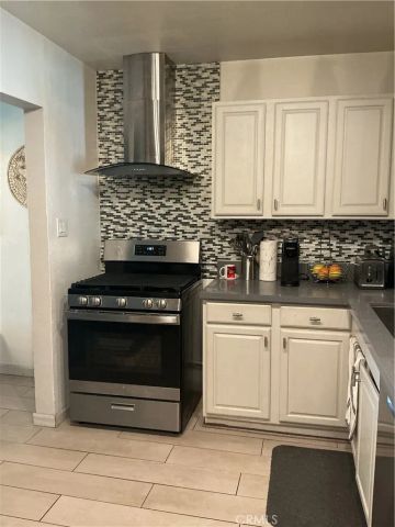 17814 Terry Street, Fontana, CA 92336
