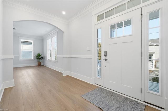 966 W Ocean View AVE, Norfolk, VA 23503