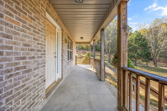 2300 Archie Weigel Lane, Knoxville, TN 37914