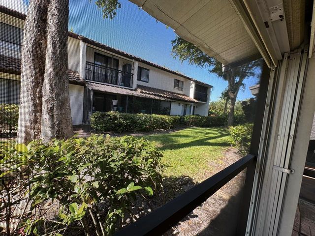 7200 NW 2nd Avenue 1520, Boca Raton, FL 33487
