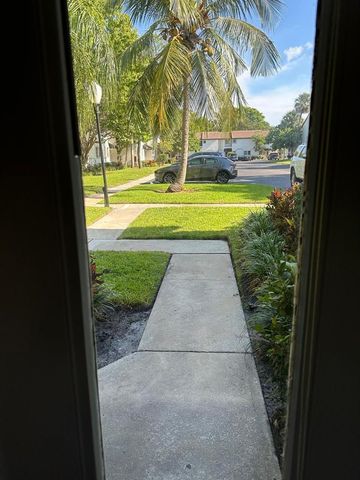 7200 NW 2nd Avenue 1520, Boca Raton, FL 33487