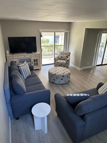 7200 NW 2nd Avenue 1520, Boca Raton, FL 33487