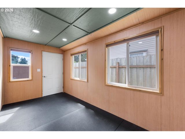 9909 Ne 53RD Ave, Vancouver, WA 98686