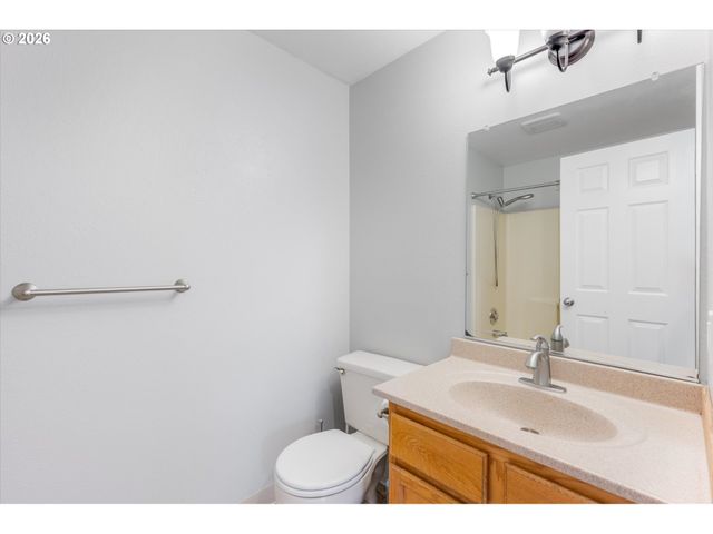 9909 Ne 53RD Ave, Vancouver, WA 98686