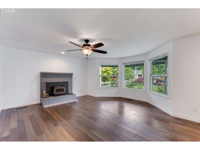9909 Ne 53RD Ave, Vancouver, WA 98686