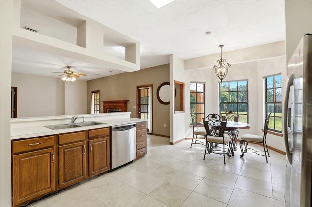 11472 PARK AVENUE NE, Windermere, FL 34786