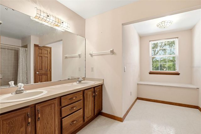 11472 PARK AVENUE NE, Windermere, FL 34786