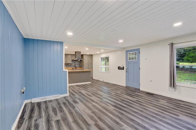 1374 Shangrila Circle, Riverdale, GA 30296