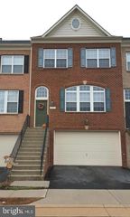 9730 CORBETT CIR, Manassas Park, VA 20111