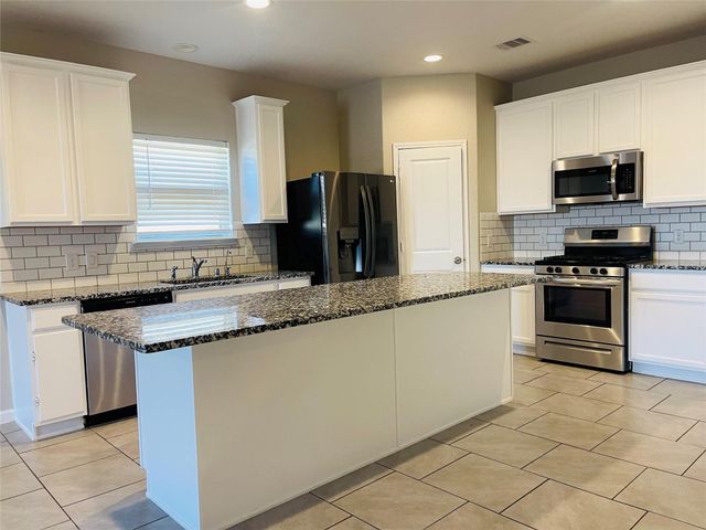 719 Ashley Falls Lane, Rosharon, TX 77583