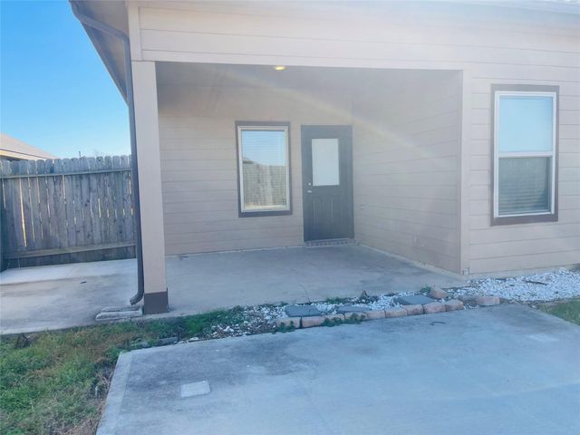 719 Ashley Falls Lane, Rosharon, TX 77583