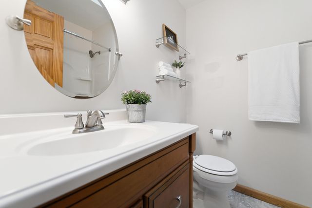 1250 Dogwood Drive, Chesterton, IN 46304