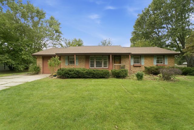 1250 Dogwood Drive, Chesterton, IN 46304
