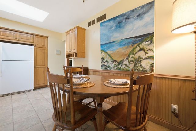 1250 Dogwood Drive, Chesterton, IN 46304
