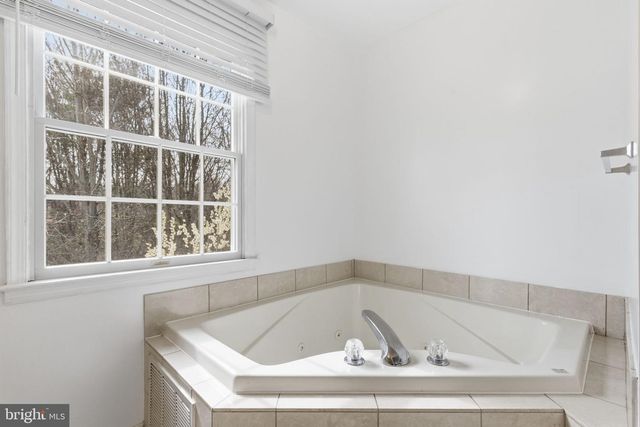 3719 GREEN OAK CT, Baltimore, MD 21234